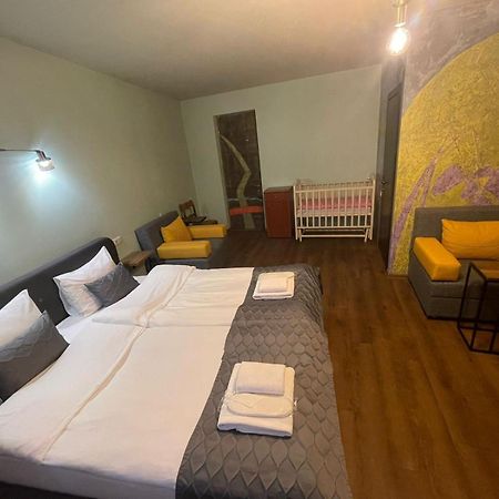 Boutique Kosher Hotel Tourfa Tbilisi Ngoại thất bức ảnh