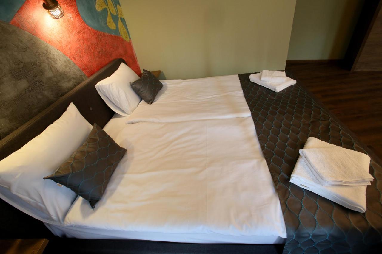 Boutique Kosher Hotel Tourfa Tbilisi Ngoại thất bức ảnh
