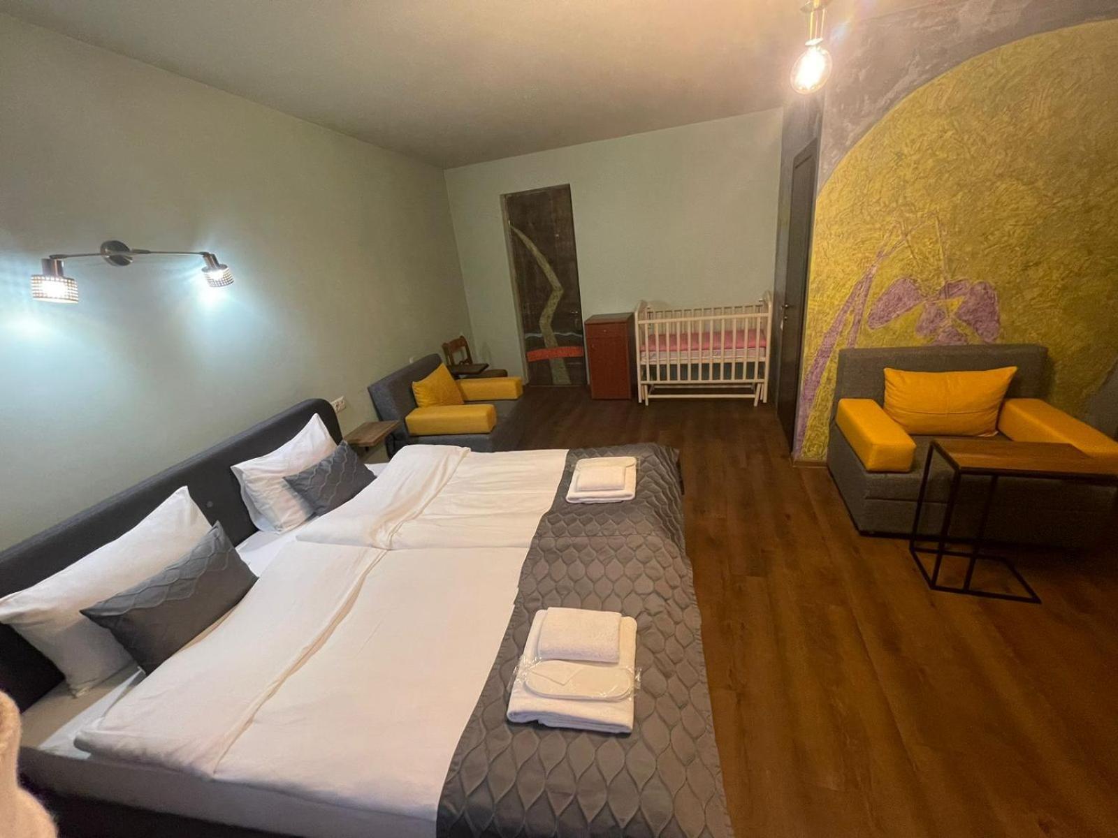 Boutique Kosher Hotel Tourfa Tbilisi Ngoại thất bức ảnh